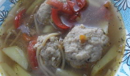 суп с фрикадельками и овощами
