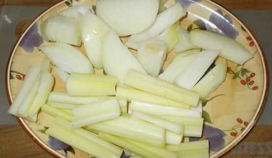 воскресный крем-суп с цыпленком и овощами