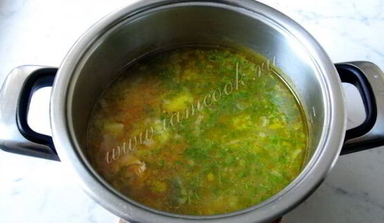 рассольник с форелью