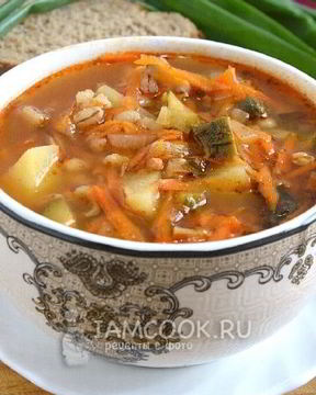 Вегетарианский рассольник с сушеными грибами