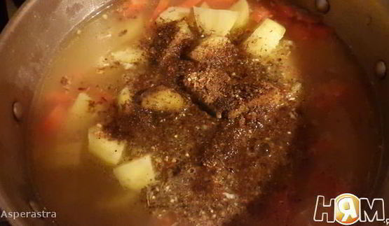 чечевичные зеленые щи