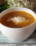 Щи из кислой капусты с перловкой на мясном бульоне