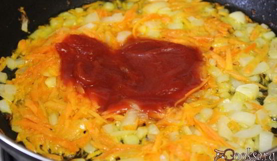 щи из квашенной капусты с грибами и перловкой