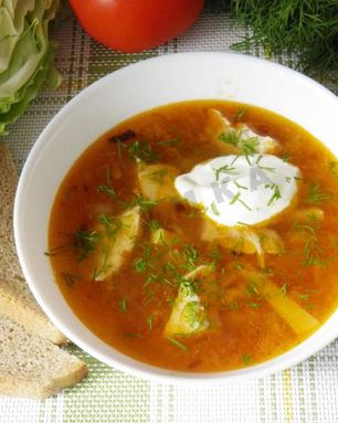 Щи из молодой капусты с курицей