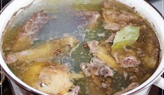 щи кислые с уткой