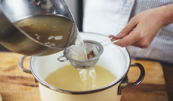 щи с тремя видами капусты