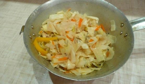 щи с тушенкой