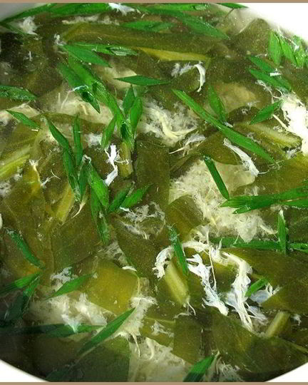 Рецепт зеленые щи с щавелем