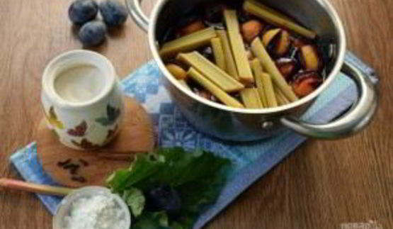 сливовый суп с ревенем