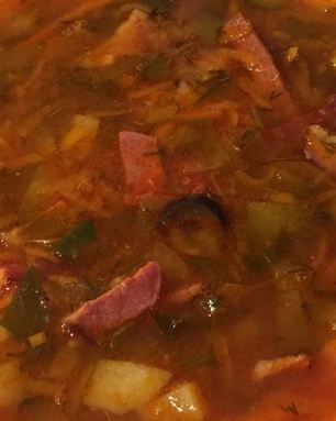 Солянка мясная из колбасных изделий