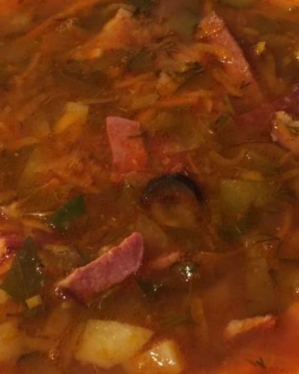 Рецепт солянки мясной из колбасных изделий