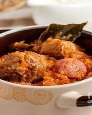 Солянка с капустой и мясом