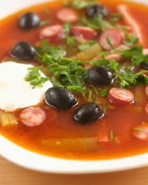 Солянка сборная мясная с колбасой