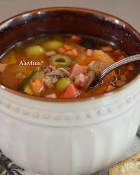 Солянка со сладким перцем