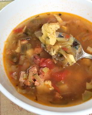 Суп солянка по-домашнему