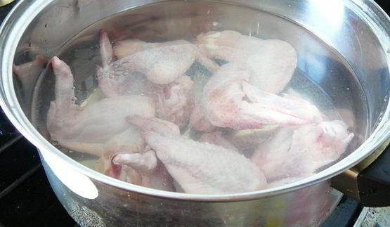 харчо из куриных крылышек