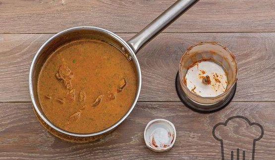 харчо с классическом соусом ткемали и бараниной