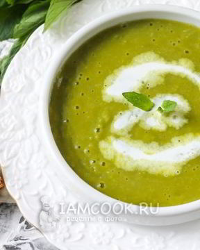 Гороховый суп-пюре со сливками и мятой