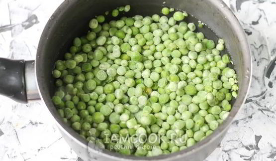 гороховый суп-пюре со сливками и мятой