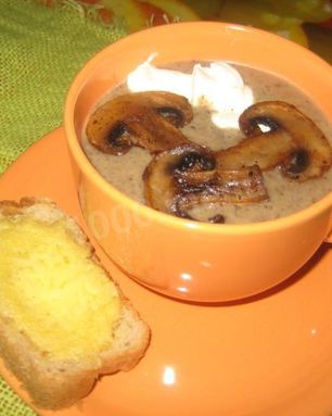 Грибной суп-пюре на молоке из свежих грибов