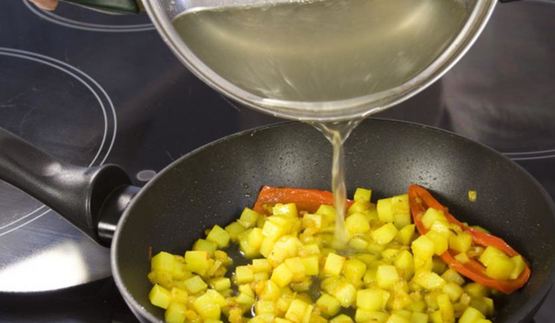 картофельный суп-пюре с креветками