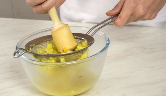 картофельный суп-пюре с креветками