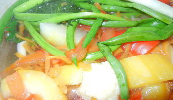 курица с овощами-суп пюре