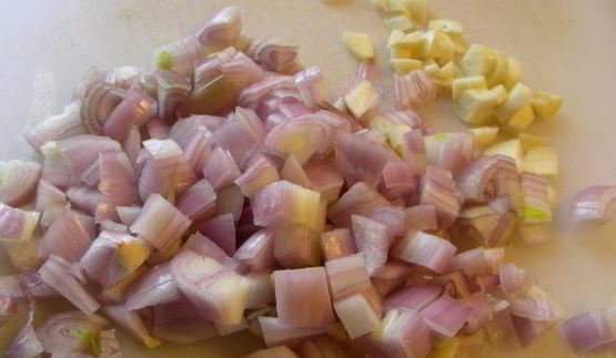 очень овощной суп-пюре из зеленого горошка