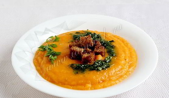 овощной суп пюре из картофеля и моркови с имбирем