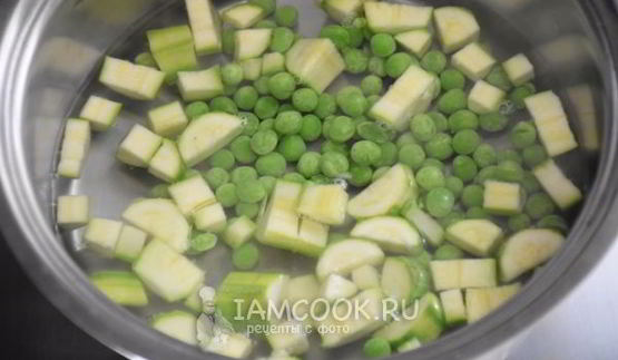 овощной суп-пюре с индейкой для детей