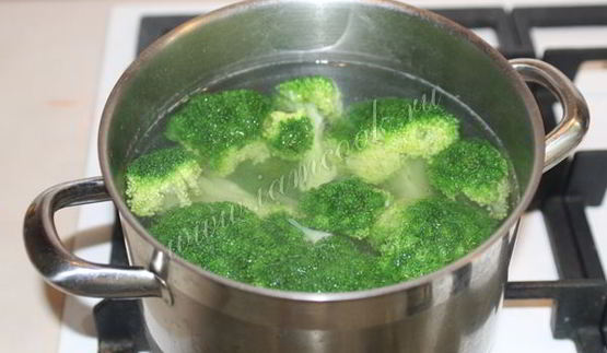 суп пюре из брокколи и сливками