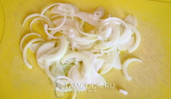 суп-пюре из грибов и патиссонов