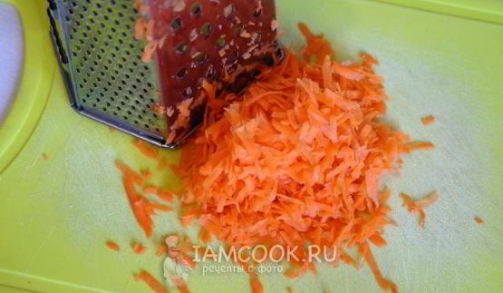 суп-пюре из грибов и патиссонов