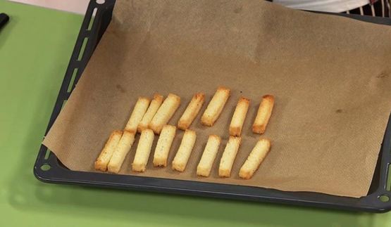 суп-пюре из копченой курицы с чечевицей и зеленым горошком