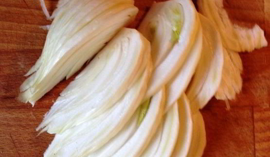 суп-пюре из цветной капусты, фенхеля и брокколи