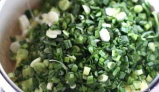 суп-пюре из зеленого лука