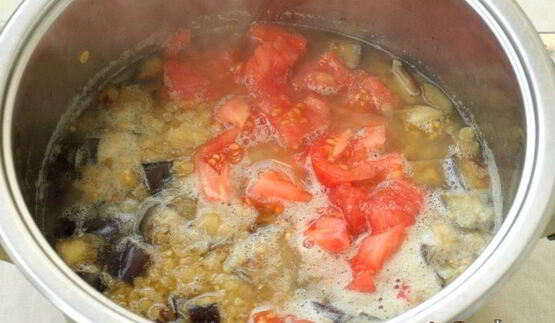 суп-пюре с баклажанами и чечевицей