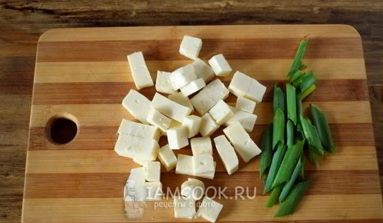 свекольный суп-пюре с брынзой