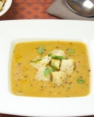 Вегетарианский суп-пюре из чечевицы