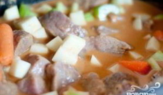 суп с говядиной и овощами