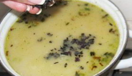 суп с лисичками и сыром