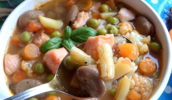 суп с сезонными бобовыми