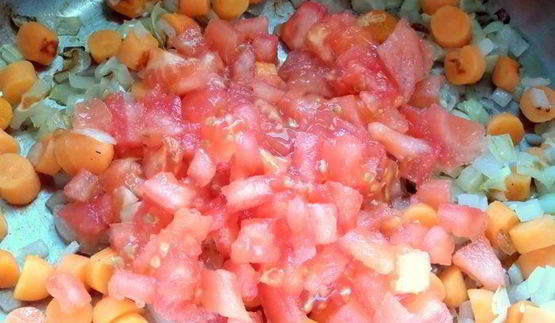 суп с сезонными бобовыми