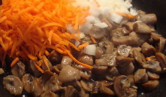 сливочно-сырный суп с шампиньонами