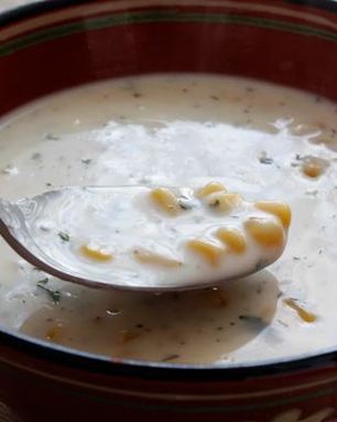 Сырно-кукурузный суп