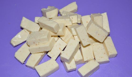 сырный суп из плавленого сыра с колбасой