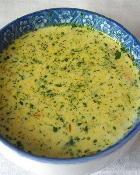 Сырный суп с копчеными ребрышками