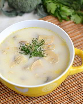 Сырный суп с курицей и грибами