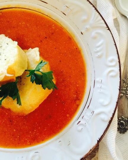 Рецепт томатного супа с гренками