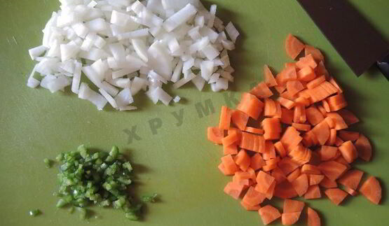 рыбный суп уха из красной рыбы